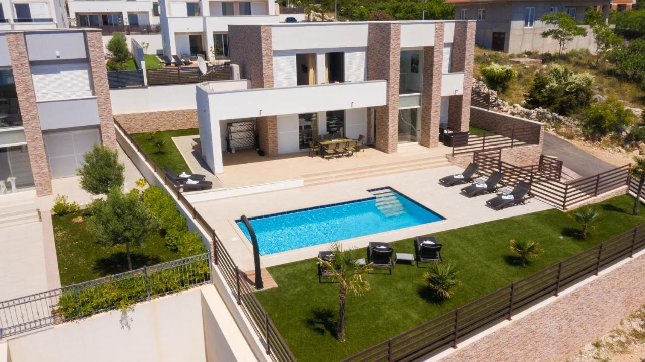 Royal I With Private Pool *