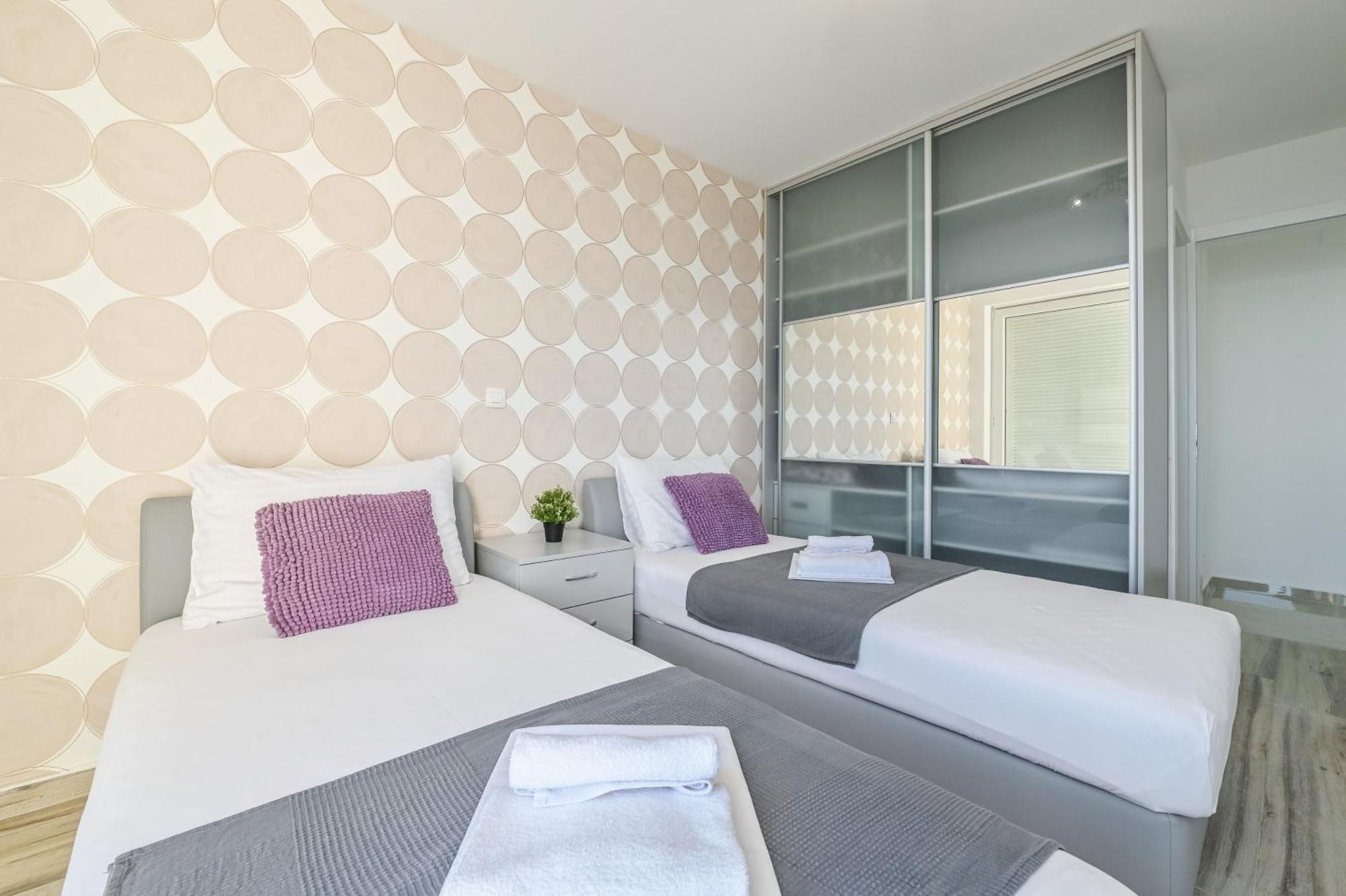 Royal I With Private Pool Villa Novalja