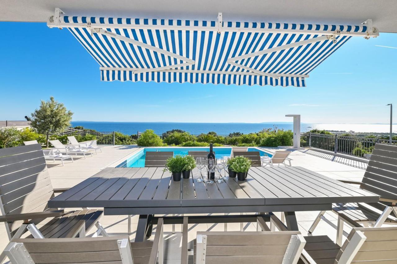 Royal I With Private Pool * Novalja