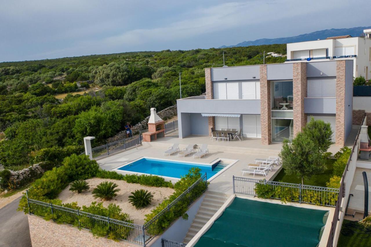 Royal I With Private Pool * Novalja